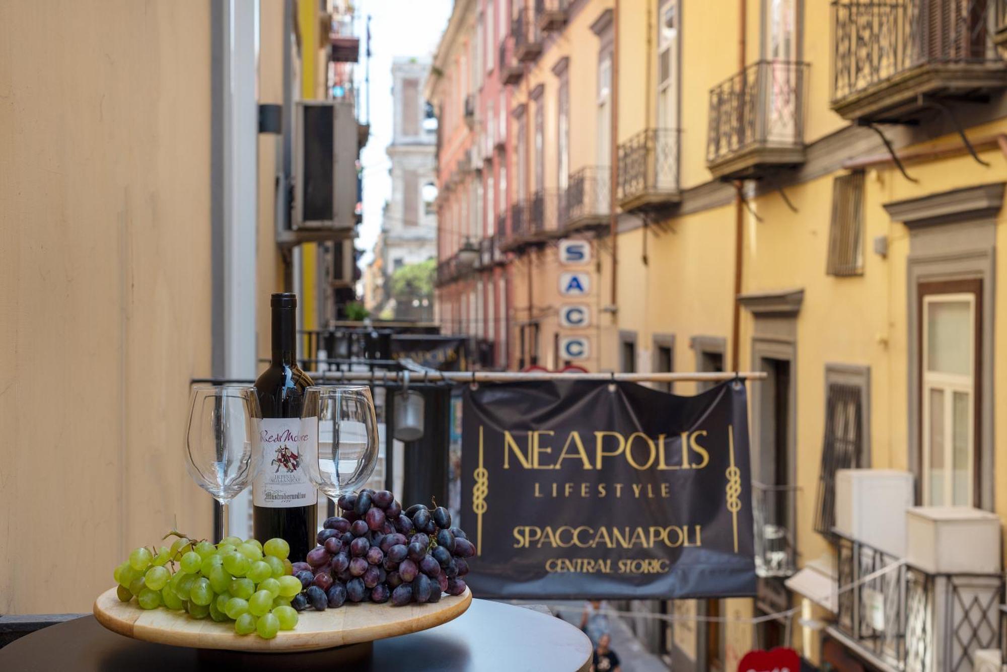 Neapolis Lifestyle Bed & Breakfast エクステリア 写真